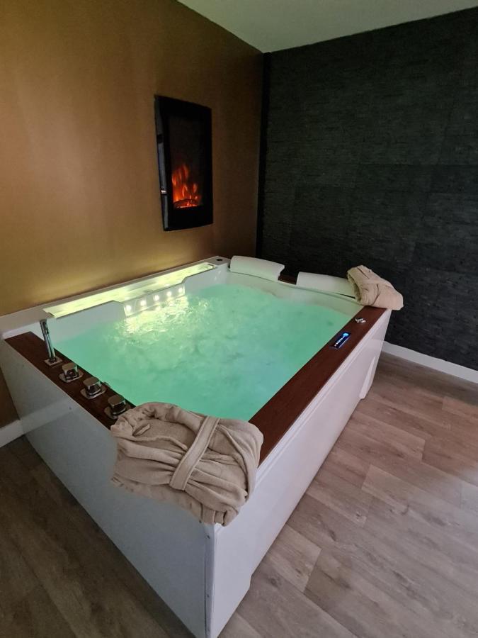Cocooning Bed&Spa Villa Tolosa Esterno foto